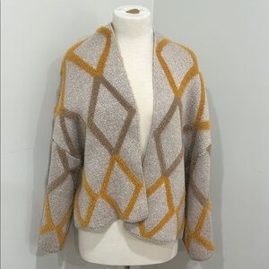 Geometric Patterned Women Sweater